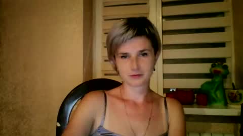 Snapshot of beautyksenia chatting on 09/10/25, 06:41 BeautyKsenia online show from 09/10/25, 06:41