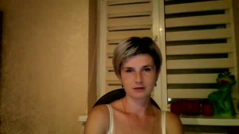 Snapshot of beautyksenia chatting on 09/24/25, 06:44 BeautyKsenia online show from 09/24/25, 06:44