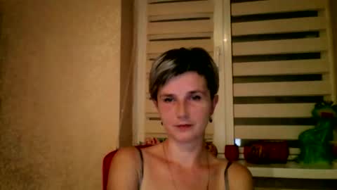 Snapshot of beautyksenia chatting on 10/24/25, 07:32 BeautyKsenia online show from 10/24/25, 07:32