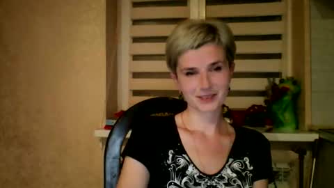 Snapshot of beautyksenia chatting on 03/10/26, 07:41 BeautyKsenia online show from 03/10/26, 07:41