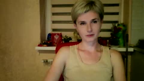 Snapshot of beautyksenia chatting on 03/16/26, 07:29 BeautyKsenia online show from 03/16/26, 07:29