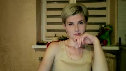 Snapshot of beautyksenia chatting on 03/17/26, 08:01 BeautyKsenia online show from 03/17/26, 08:01