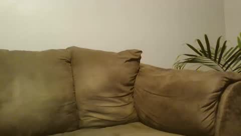 Snapshot of beautyloves chatting on 02/23/25, 10:53 Beauty online show from 02/23/25, 10:53