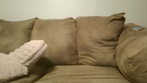 Snapshot of beautyloves chatting on 03/03/25, 11:14 Beauty online show from 03/03/25, 11:14