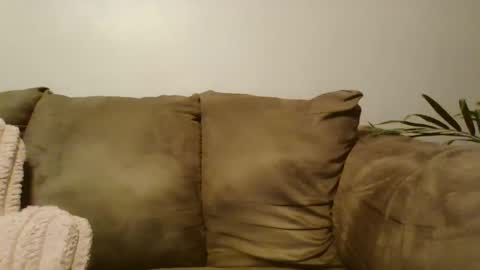 Snapshot of beautyloves chatting on 03/11/25, 09:34 Beauty online show from 03/11/25, 09:34