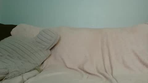 Snapshot of beautyloves chatting on 09/21/25, 02:02 Beauty online show from 09/21/25, 02:02