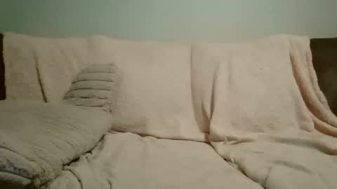 Snapshot of beautyloves chatting on 10/14/25, 10:38 Beauty online show from 10/14/25, 10:38