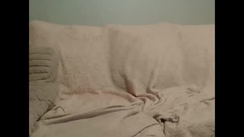 Snapshot of beautyloves chatting on 11/15/25, 03:59 Beauty online show from 11/15/25, 03:59