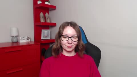 Zoe online show from 12/04/24, 12:14