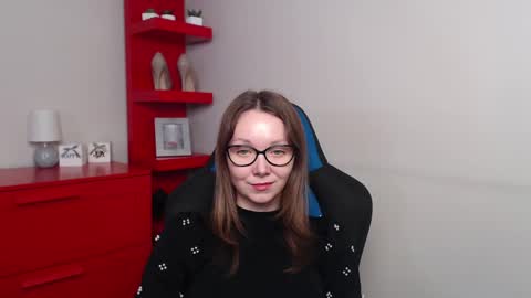 Zoe online show from 12/16/24, 07:26