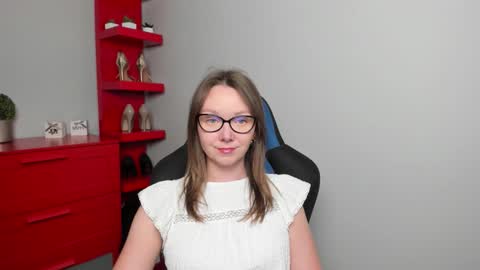 Zoe online show from 09/16/25, 05:30