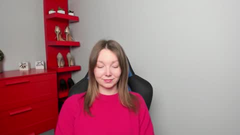 Zoe online show from 10/13/25, 07:08