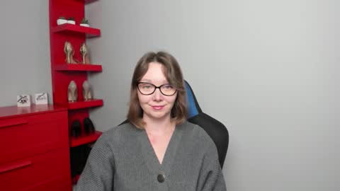 Zoe online show from 12/22/25, 08:00