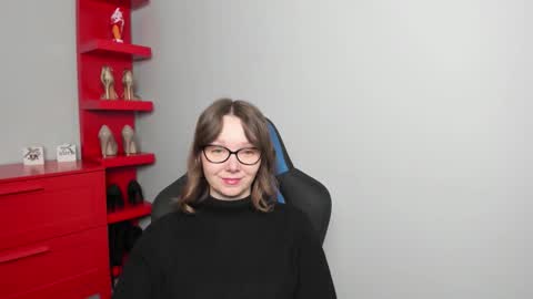 Zoe online show from 03/18/26, 06:38