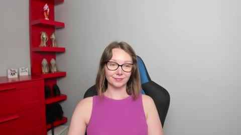 Zoe online show from 06/25/26, 06:40