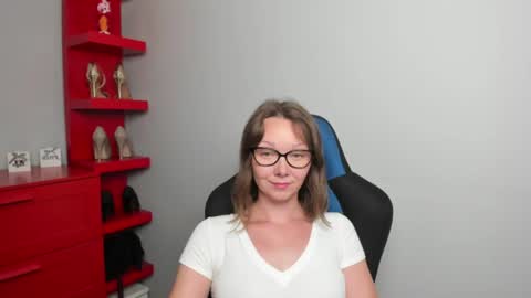 Zoe online show from 07/13/26, 08:50