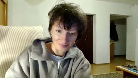 Raluca online show from 01/06/25, 03:19