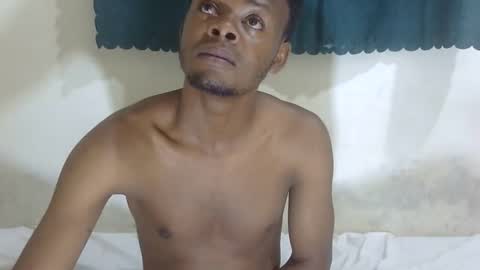 Snapshot of bebekevo chatting on 04/21/26, 01:53 Kevin online show from 04/21/26, 01:53