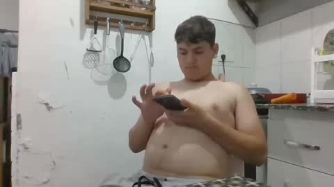 Snapshot of bebote0020 chatting on 11/02/25, 10:45 bebote0020 online show from 11/02/25, 10:45