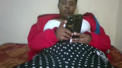 Snapshot of bebswee21 chatting on 05/09/26, 02:22 bebswee21 online show from 05/09/26, 02:22