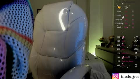 Marzhie online show from 12/04/24, 01:42