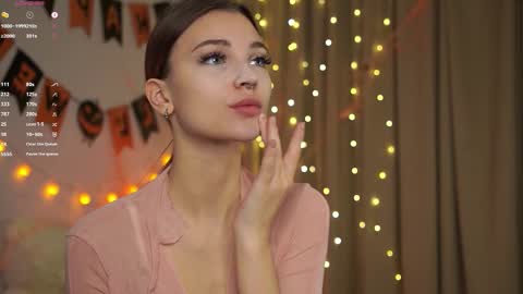 Melissa online show from 11/09/25, 02:15