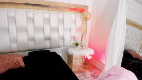 B E C K Y online show from 12/28/24, 12:35