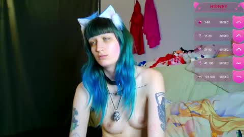 Snapshot of beckytheclown chatting on 05/06/26, 12:08 Beckytheclown online show from 05/06/26, 12:08