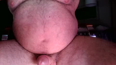 Snapshot of beefbubs chatting on 12/12/24, 03:32 BeefBubs online show from 12/12/24, 03:32