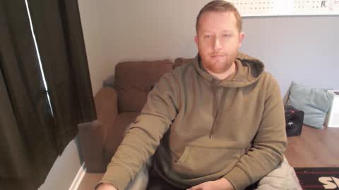 Snapshot of beefystr8guy chatting on 02/20/26, 03:45 MascDadBod online show from 02/20/26, 03:45