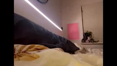 beeinmedeep online show from 10/30/25, 04:08