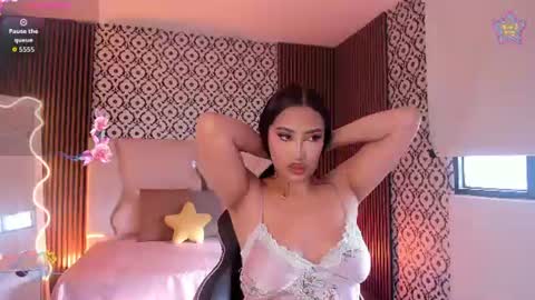Snapshot of beella_tay1 chatting on 07/01/26, 12:18 BELLA online show from 07/01/26, 12:18