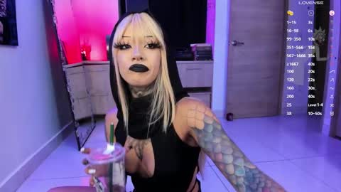 Daniela  ur fav living dead girl  online show from 11/12/25, 11:25