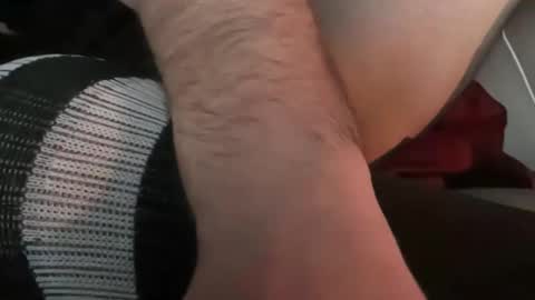 Snapshot of beemanzickory chatting on 04/17/26, 07:50 Beeman Zickory online show from 04/17/26, 07:50