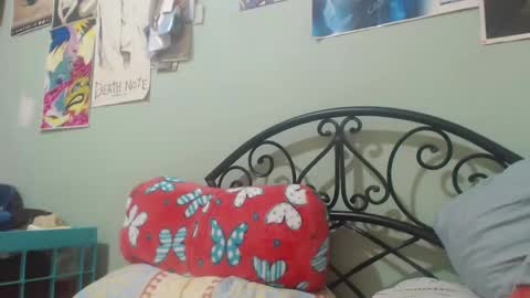 Snapshot of beentage chatting on 12/30/24, 01:26 Alex online show from 12/30/24, 01:26