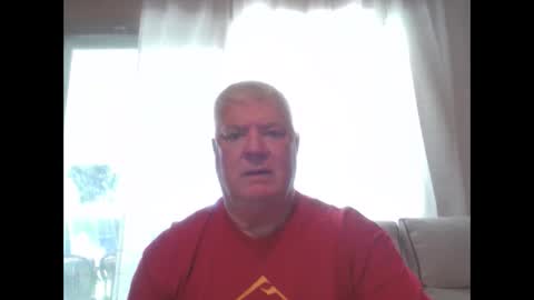 Just Me Nothing More or Less online show from 09/17/25, 08:32