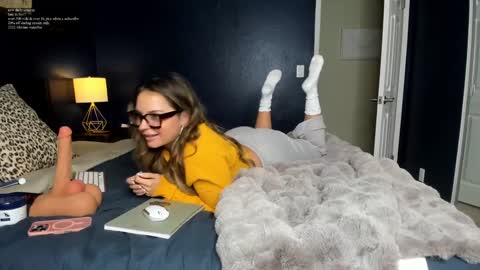 all links here  online show from 10/26/25, 05:19