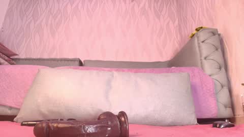 Snapshot of begoniia_ chatting on 01/11/25, 06:14 Begonia online show from 01/11/25, 06:14