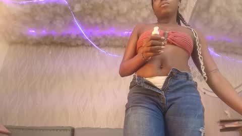 Snapshot of begoniia_ chatting on 02/25/25, 03:09 Begonia online show from 02/25/25, 03:09