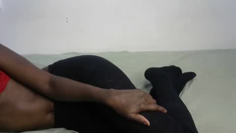 beib_love online show from 12/18/24, 06:21