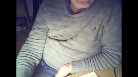 Snapshot of bekklove1 chatting on 02/13/25, 06:05 bekklove1 online show from 02/13/25, 06:05