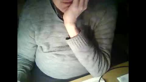 Snapshot of bekklove1 chatting on 02/18/25, 05:10 bekklove1 online show from 02/18/25, 05:10