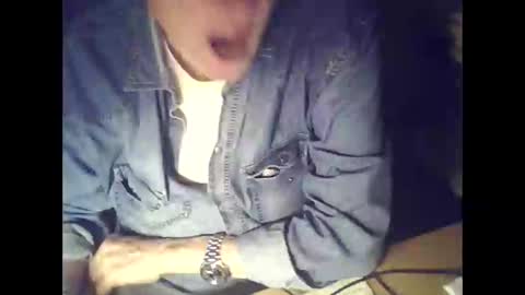 Snapshot of bekklove1 chatting on 02/25/25, 03:20 bekklove1 online show from 02/25/25, 03:20