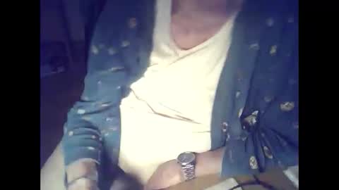 Snapshot of bekklove1 chatting on 03/07/25, 05:08 bekklove1 online show from 03/07/25, 05:08