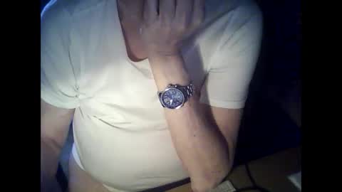 Snapshot of bekklove1 chatting on 03/08/25, 09:50 bekklove1 online show from 03/08/25, 09:50