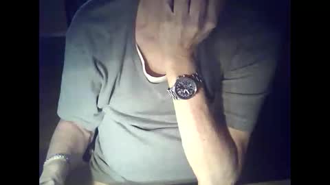 Snapshot of bekklove1 chatting on 10/29/25, 09:44 bekklove1 online show from 10/29/25, 09:44