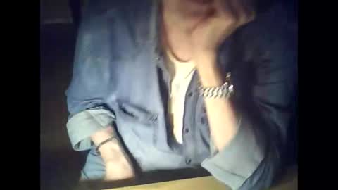 Snapshot of bekklove1 chatting on 12/05/25, 01:14 bekklove1 online show from 12/05/25, 01:14