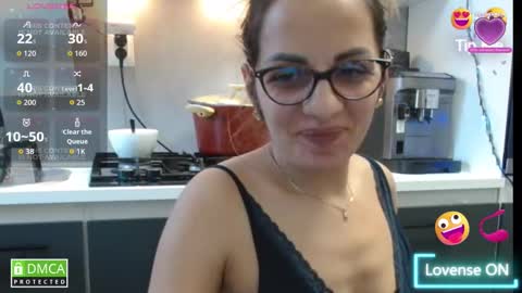 kevin and Bella online show from 01/13/26, 07:24