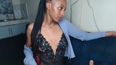 bela_violet online show from 12/16/25, 04:17