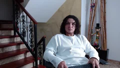 Snapshot of belamiramil chatting on 11/12/25, 10:41 independent model online show from 11/12/25, 10:41